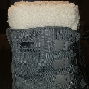 Sorel winter carnival quarry black snow boots NWT